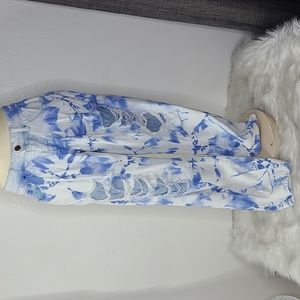 Mossimo Mid Rise Jeans Size 4 Light Wash Blue Tie Dye Slim Fit Casual Eclectic